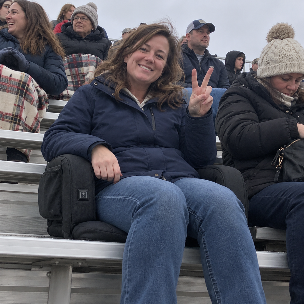 Warmio heated bleacher seat